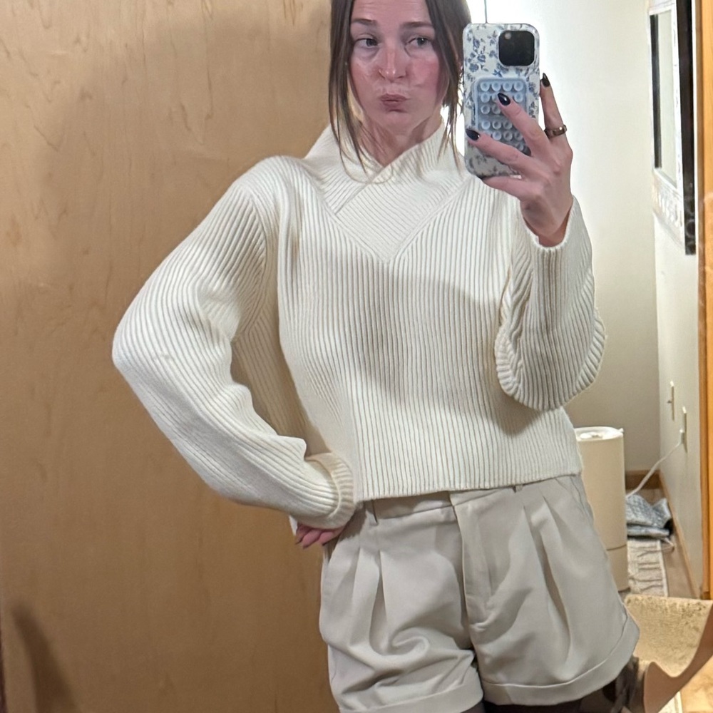 Ribbed Knit V-neck Jumper